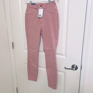 NWT H&M Skinny High Rise Jeans (Pink)